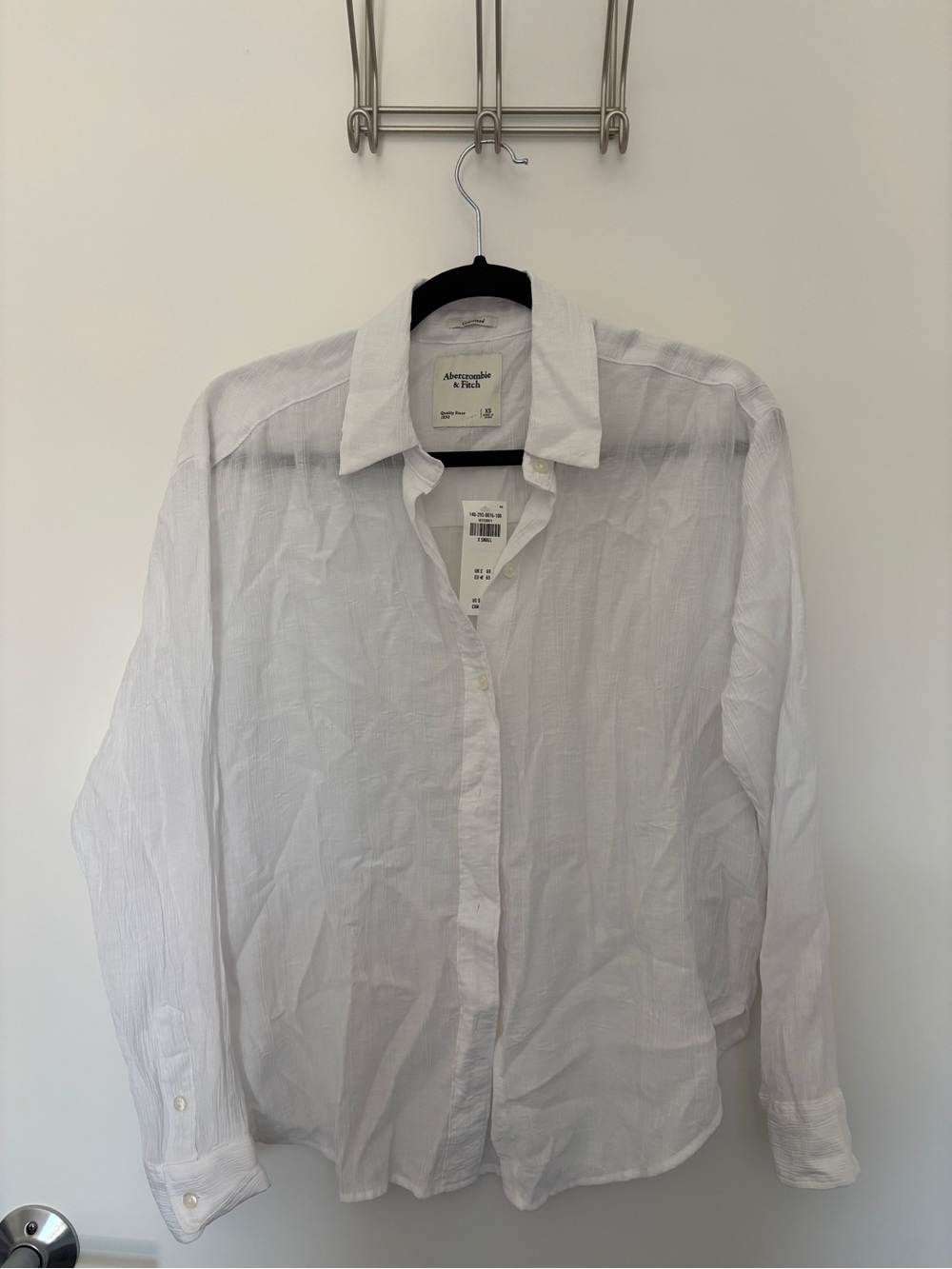 Abercrombie & Fitch White Long-Sleeve Button-Down Shirt